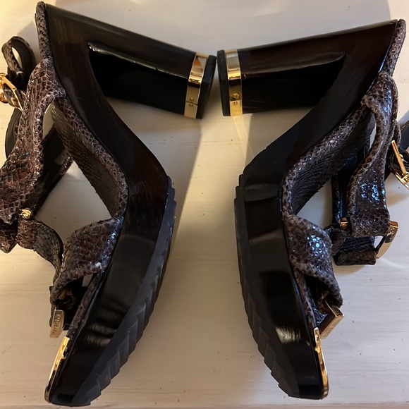 TORY BURCH SNAKESKIN CHUNKY HEELS SZ 8.5M - Picture 13 of 13